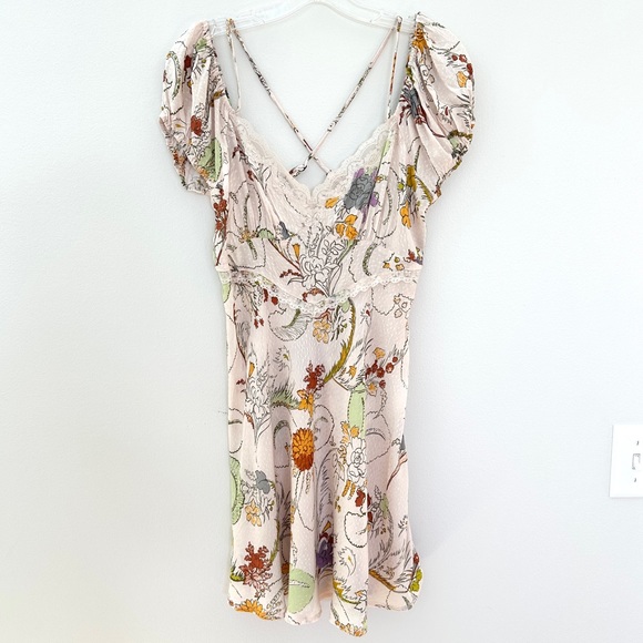 NWT Anthropologie Dainty Mini Dress Size Small Floral Lace Low Back Lacy Lounge - Picture 5 of 13